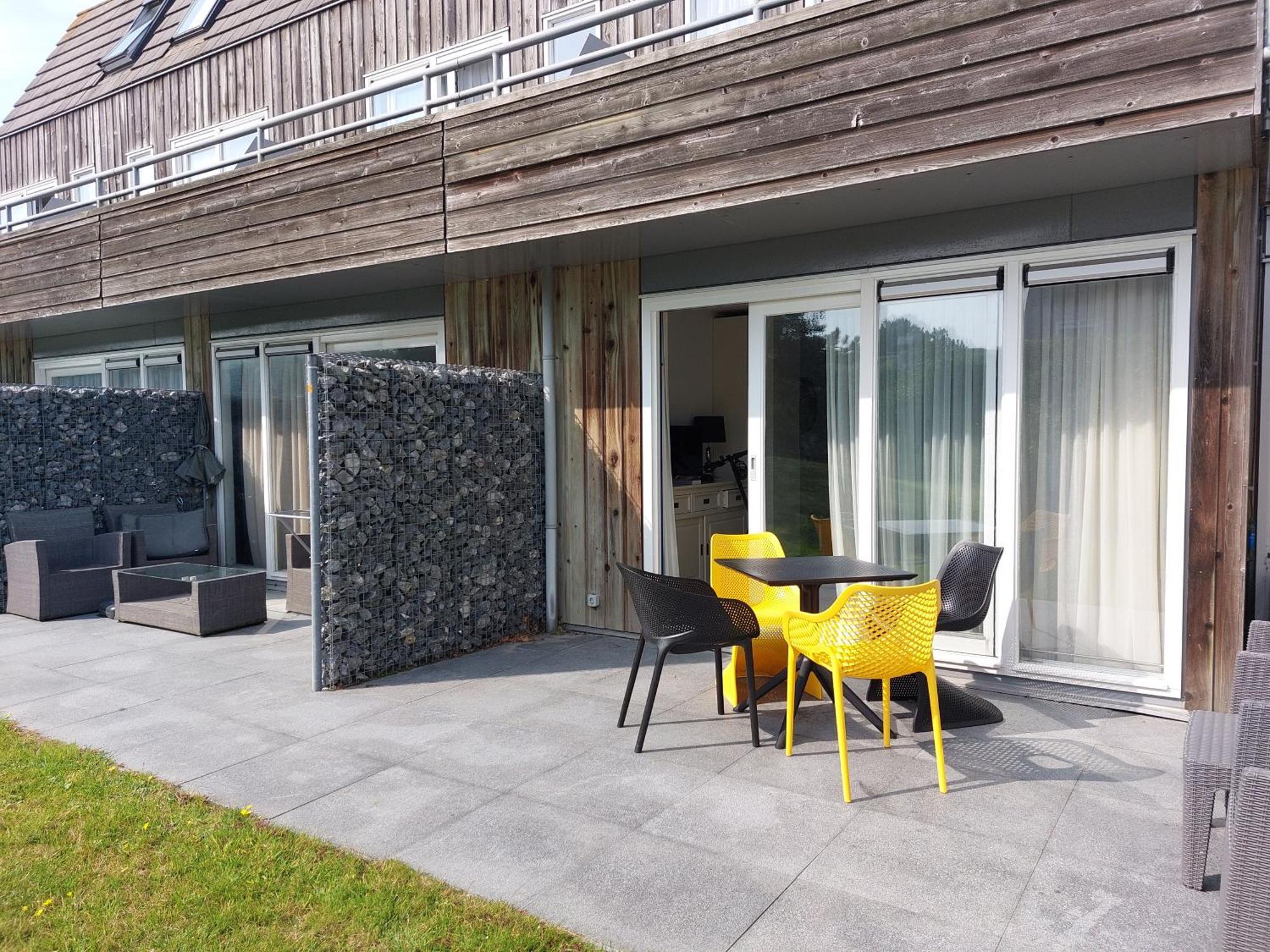 Aphrodite Met Zonnig Terras, Eigen Keuken, Verwarmd Hotel-Zwembad, Nabij Dorp, Duinen En Strand هولوم المظهر الخارجي الصورة